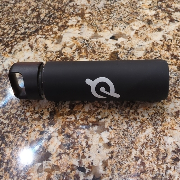 Peloton Water Bottle Glass Rubber cover - Picture 1 of 5